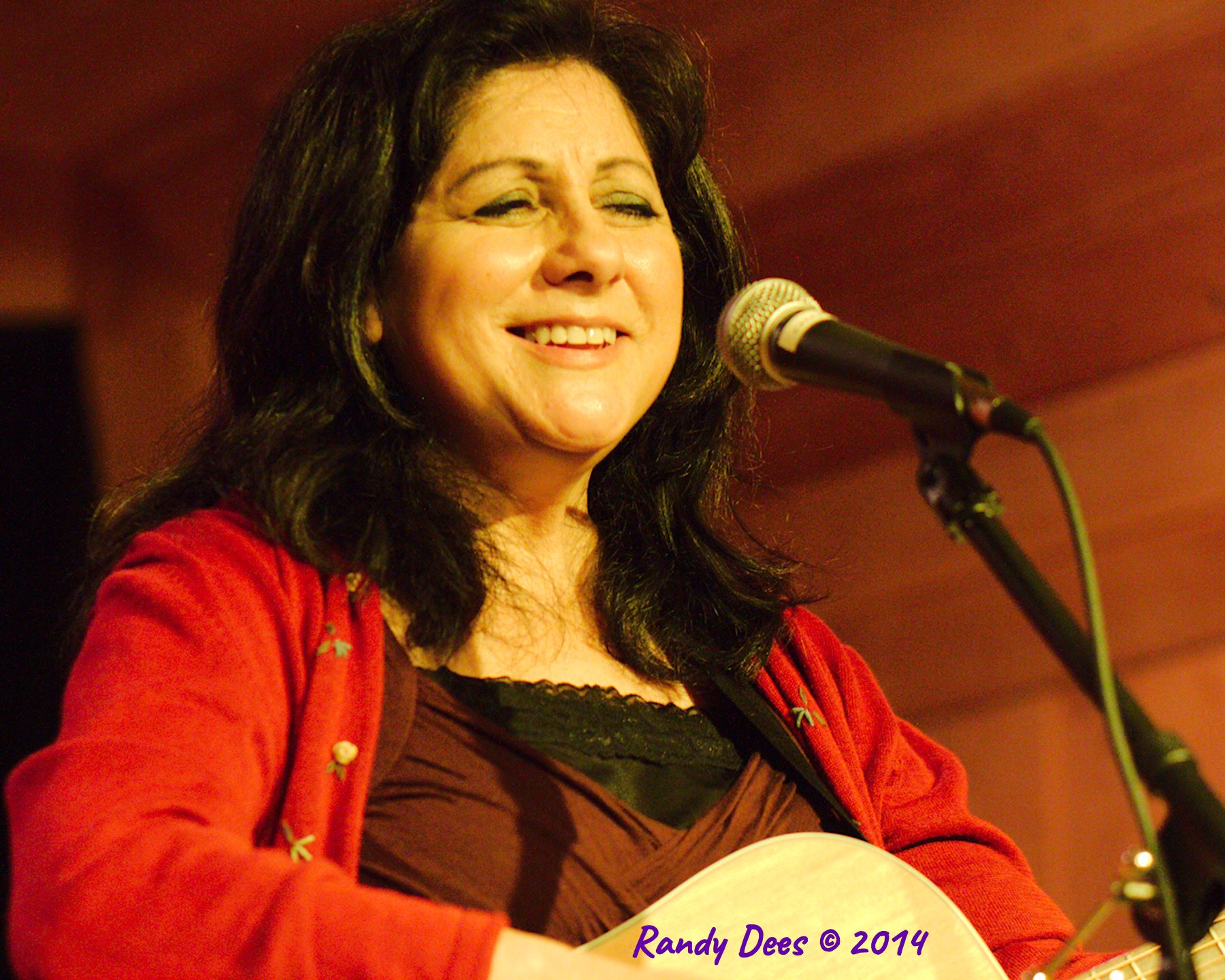 Tish Hinojosa